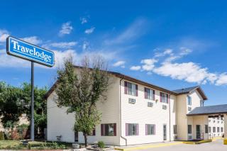 Travelodge by Wyndham Longmont - Longmont - 0