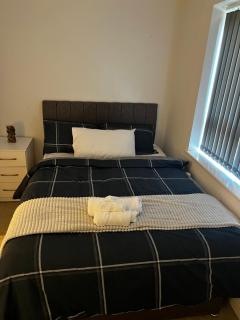 Marina Breeze - Swansea - 5