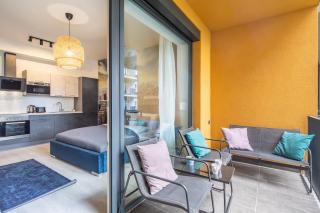 Balcony - Sunny - Modern - Budapest - 7