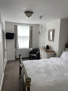 Little Mainstone Guest House - 1
