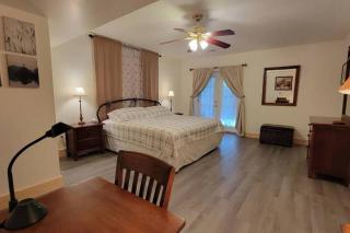 Mallard Cove - lakeside pet friendly - Robbinsville - 2