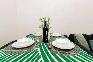 Suite 3 - Quaint Double Room in a Shared House - Sheffield - 3