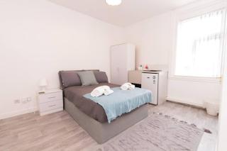 Suite 3 - Quaint Double Room in a Shared House - Sheffield - 0