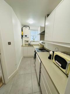Elegant Garden Apartment near Tufnell Park St - London - 6