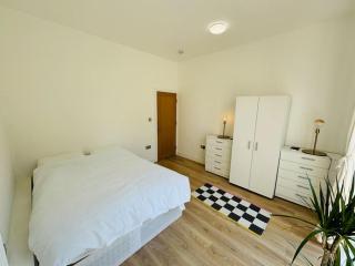 Elegant Garden Apartment near Tufnell Park St - London - 5