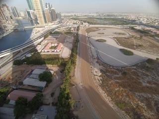 Al Quoz 2 Bed Budget Apartment - Dubaï - 0