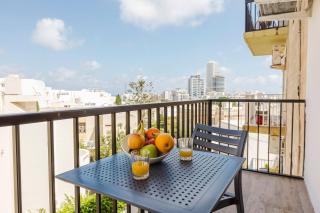 Spinola Court 2BED w pool and parking by Homely - 9
