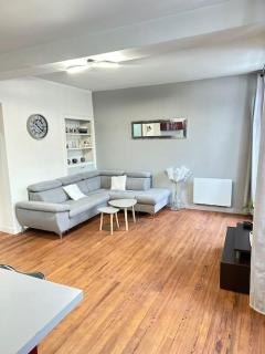 Appartement au centre ville - Salies-de-Béarn - 0