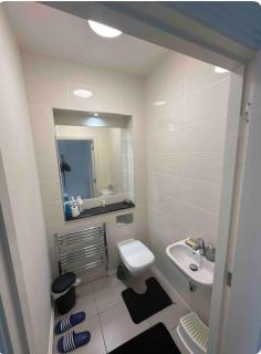 Private single bedroom in beautiful house - 1