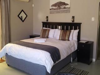 Angie's Nest - East London - 8