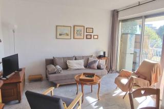 Superb flat in a residence Collines d'Estanove - 8