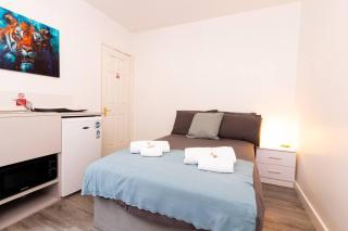 Suite 4 - Chic Private Room in Sheffield - Sheffield - 0