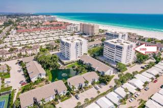 1080-705 Elevated Beach View Living - Sarasota - 9