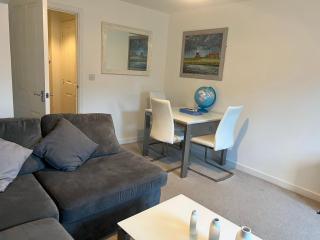 Marina Breeze - Swansea - 9
