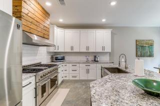 Spacious Heber Springs Home - Easy Marina Access! - Heber Springs - 2