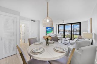 Rare walkout condo walk to beach and restaurants - 5