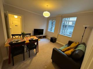 Hyde Park great 1 bedroom Flat - 8