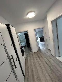 Skenderaj Center Apartment - Mitrovica - 2