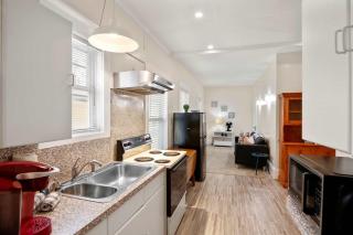 Cozy Retreat on Commercial Street for 2 - Provincetown - 5