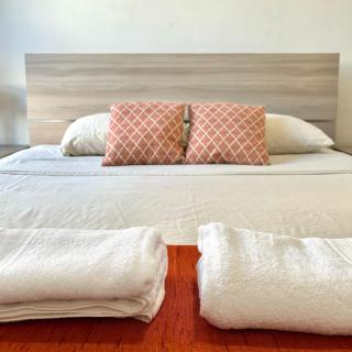 Cozy and Bright Central Room, Shared Flat - 4