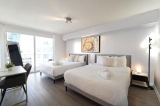 2 bed condo, Queen sofa bed Brickell, Free Parking, Pool, Gym - 0