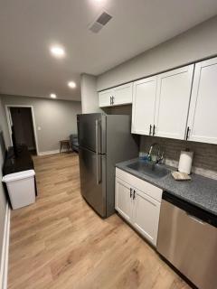 Aksarben Area 2 BD-2 BA by UNO - Omaha - 7