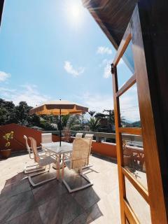 Casa com piscina vista mar - Ubatuba - 1