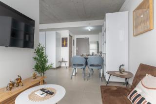 Skyline iFreses, 22nd floor! AC, TV and Pool - Guayabos - 5