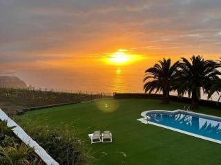 Villa en el campo con piscina privada a 2 mins y sunsets! - 0