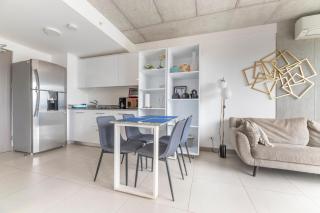 Cityscape iFreses, 20th floor! AC, TV and Pool - Guayabos - 6
