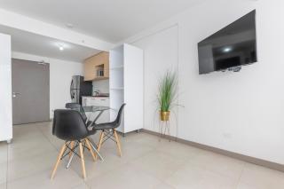 Vista Verde iFreses, 2nd floor! AC, TV and Pool - Guayabos - 5