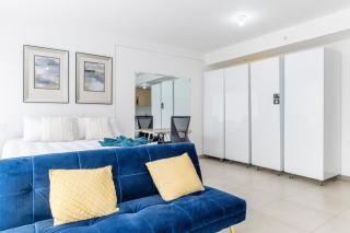 Urban Vista iFreses, 2nd floor! AC, TV and Pool - Guayabos - 7