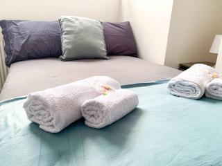 Suite 5 - Refurbished Room in a Shared House - Sheffield - 3