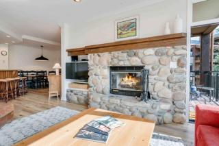 Highlands Lodge 307 by East West Hospitality - 8