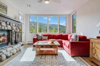 Highlands Lodge 307 by East West Hospitality - 2