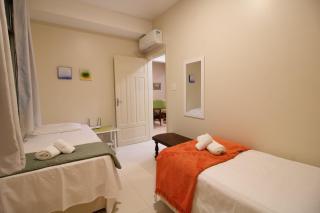 Apt beira mar na Av. Atlântica ZN8126 - Balneário Camboriú - 2