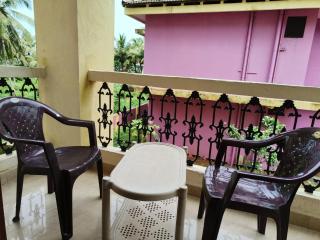 Colva Beach Coastal Haven Studio Apartment - Colva - 1