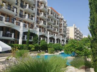 Harmony Suites 11 Grand Resort - Sunny Beach - 4