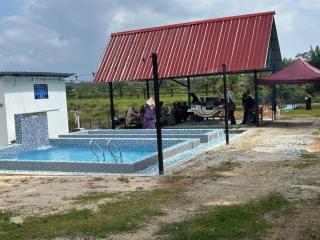 BISZA Chalet - - 4