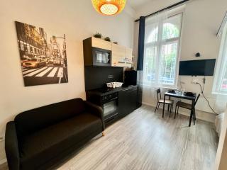 chic design studio 2 - Budapest - 4