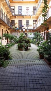 chic design studio 2 - Budapest - 2