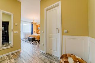 Romantic Jacuzzi Chic Apartment - Sinaia - 5
