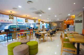 Jeju R Hotel & Guesthouse - Jeju - 8
