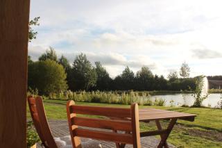 Luxury Shepherds hut - The Foxglove by the Lake - 2