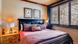 Highlands Slopeside 200 by East West Hospitality - 3