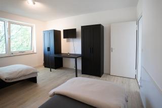 HomeTonight Workers Home - Apartment in Veitsbronn - Veitsbronn - 8
