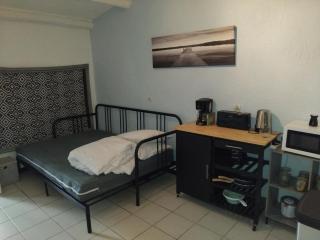 MAISONNETTE pour DÉTENTE ou TRAVAIL - Saint-Aubin-de-Nabirat - 9