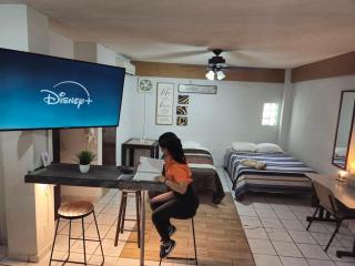 Habitacion tipo hotel centrico 3 camas, cocina,WIFI E - 1