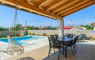 Nice Home In Vodnjan With Kitchen - 9