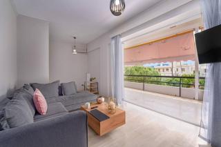 Peaceful 2 bedroom in Glyfada center - Athens - 6